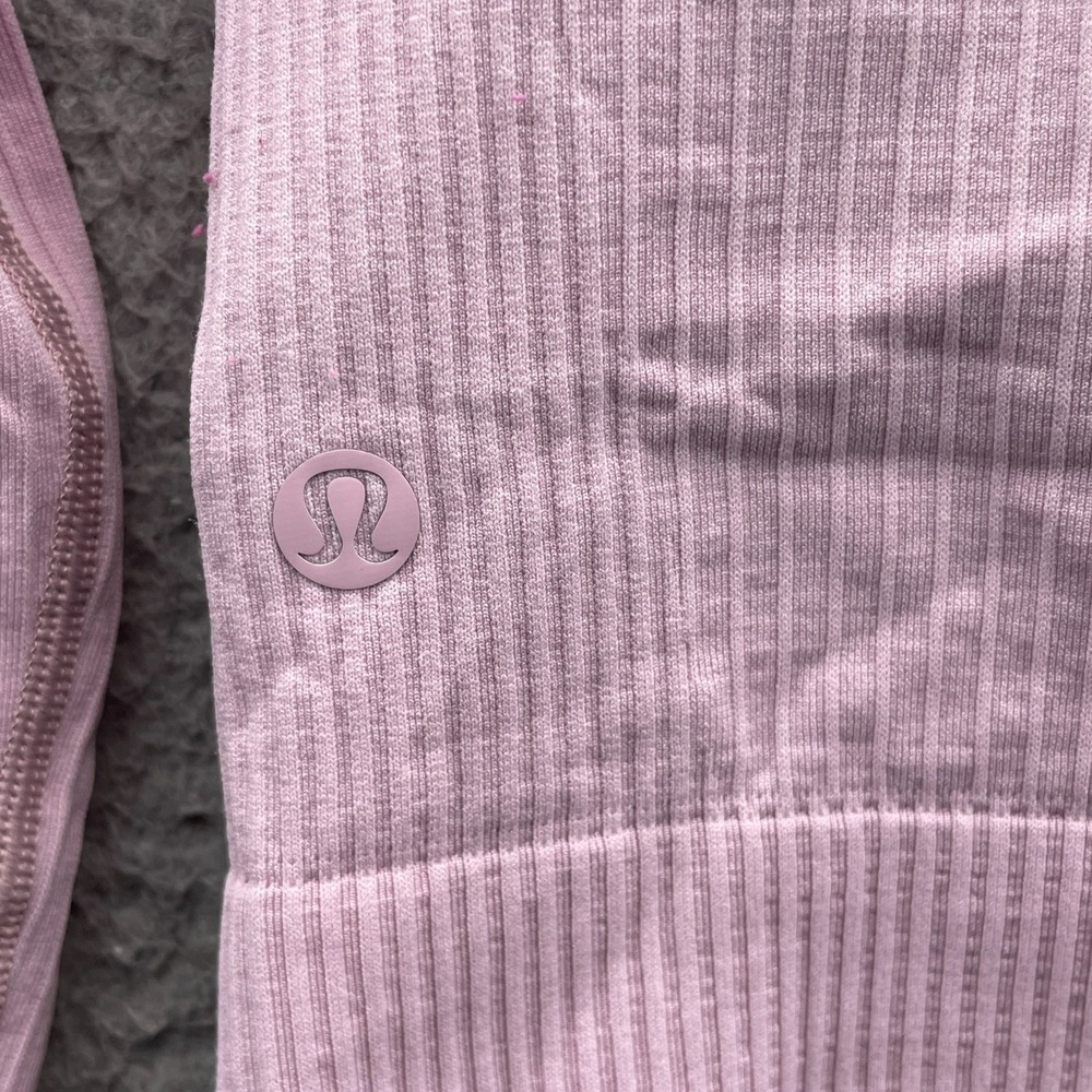 Lululemon Crop Top Women 8 Pink Built in Bra Ribbed Athletic Lined Workout Gorp - Picture 9 of 12